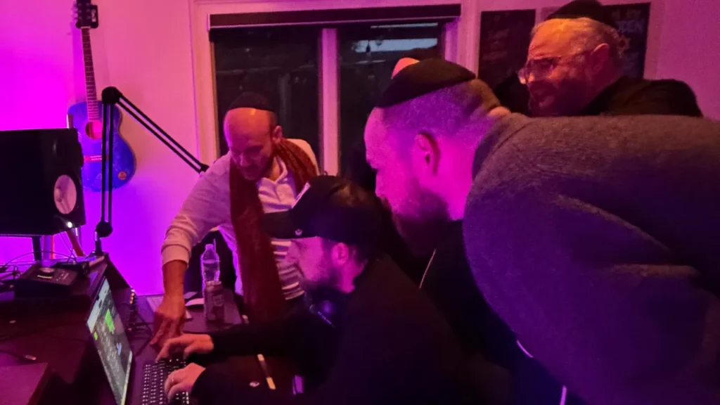 In The Studio with Yossi Green & Mendy Worch